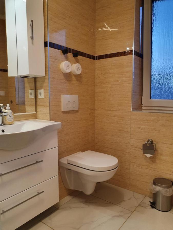 Lucys Haus 2 "Am Peeneblick" Peenemünde Esterno foto